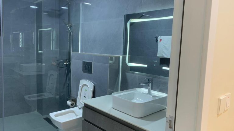 WhatsApp Image 2025-10-07 at 16.06.08_59268181